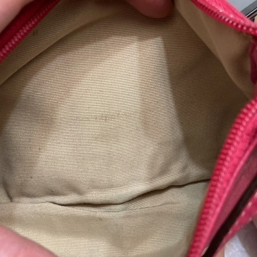 Coach vintage y2k pink leather soho wristlet mini bag